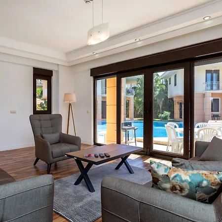 The Wind Sycamore In 2* بيليك