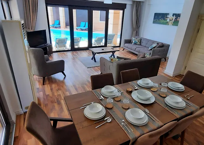 The Wind Sycamore In 2* באלאק