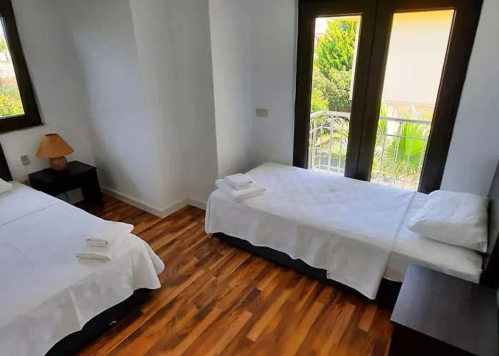 מלון The Wind Sycamore In באלאק